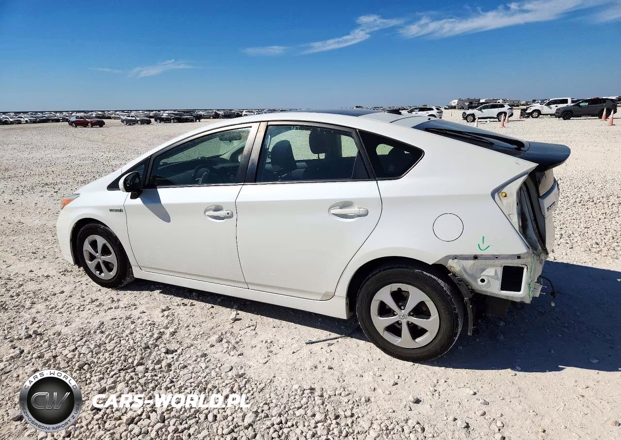 2015 Toyota Prius Three VIN:JTDKN3DU1F0428421 - 2