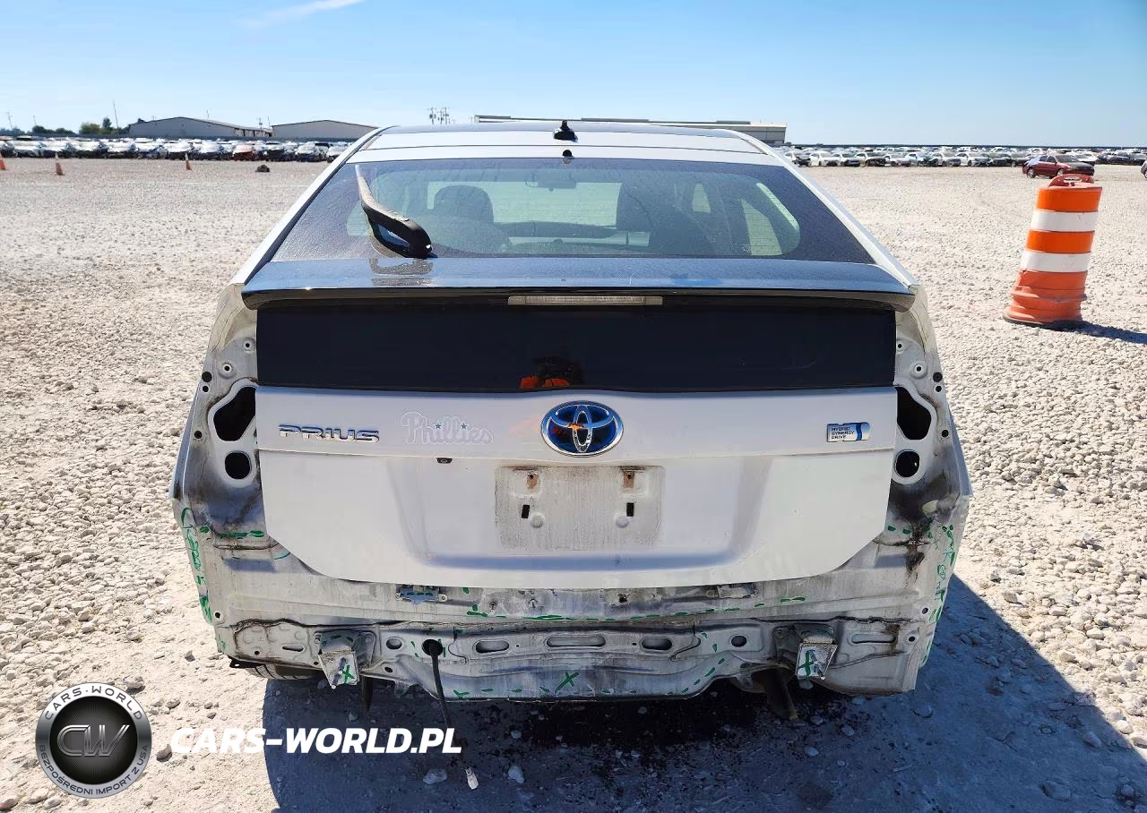 2015 Toyota Prius Three VIN:JTDKN3DU1F0428421 - 6