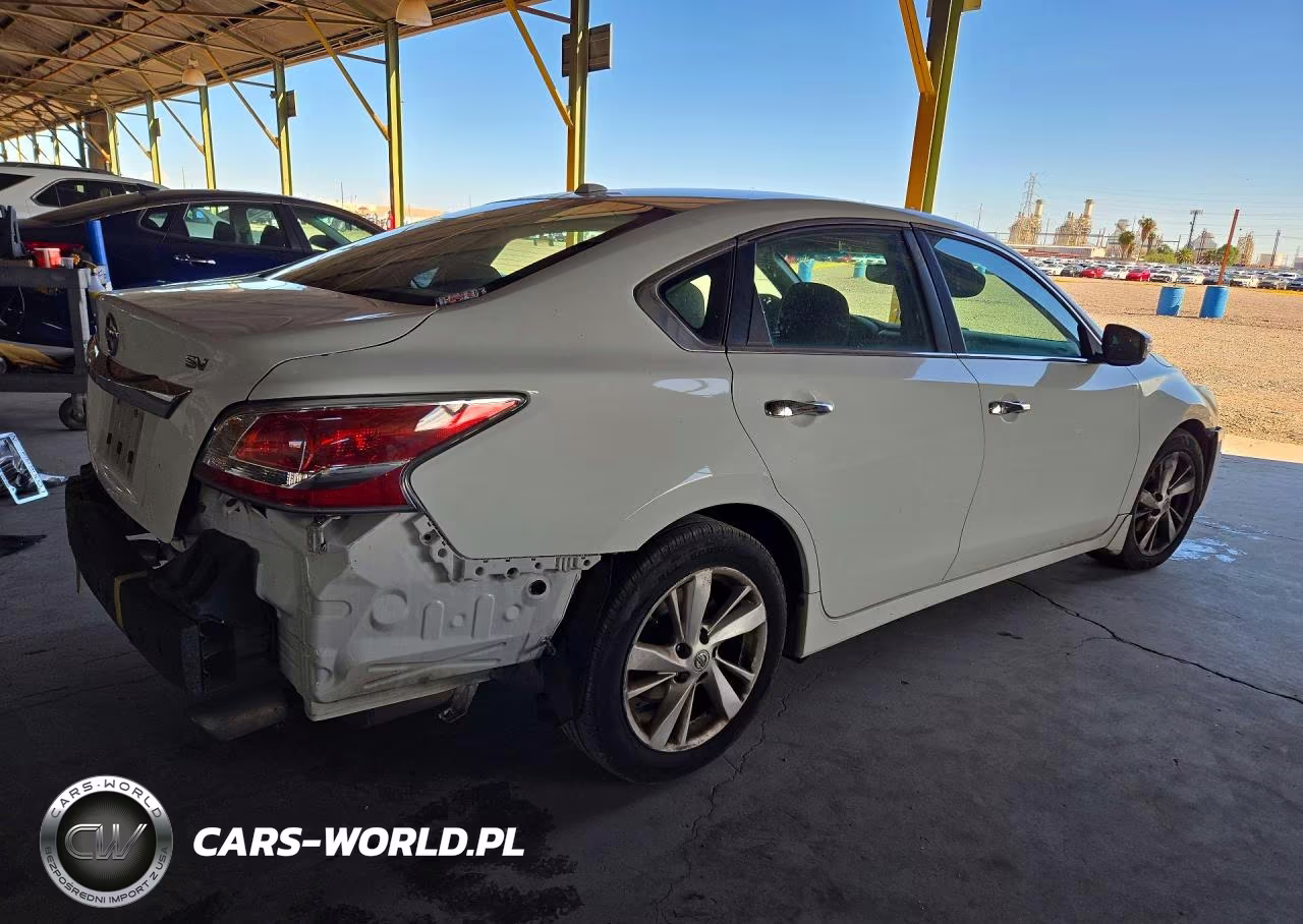 2015 Nissan Altima 2.5 Sv VIN:1N4AL3AP1FC268352 - 3