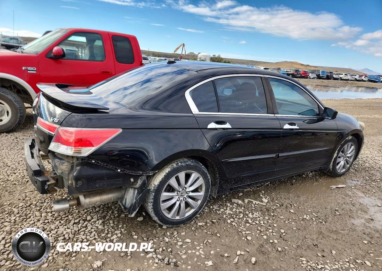 2011 Honda Accord Exl VIN:1HGCP3F85BA026244 - 3