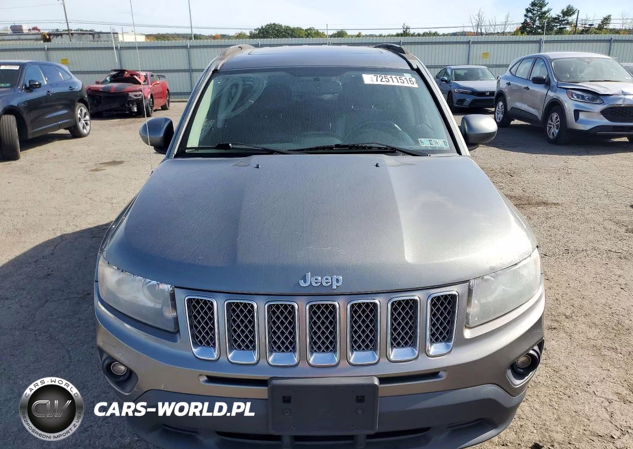 2014 Jeep Compass Latitude VIN:1C4NJDEB2ED503517 - 5