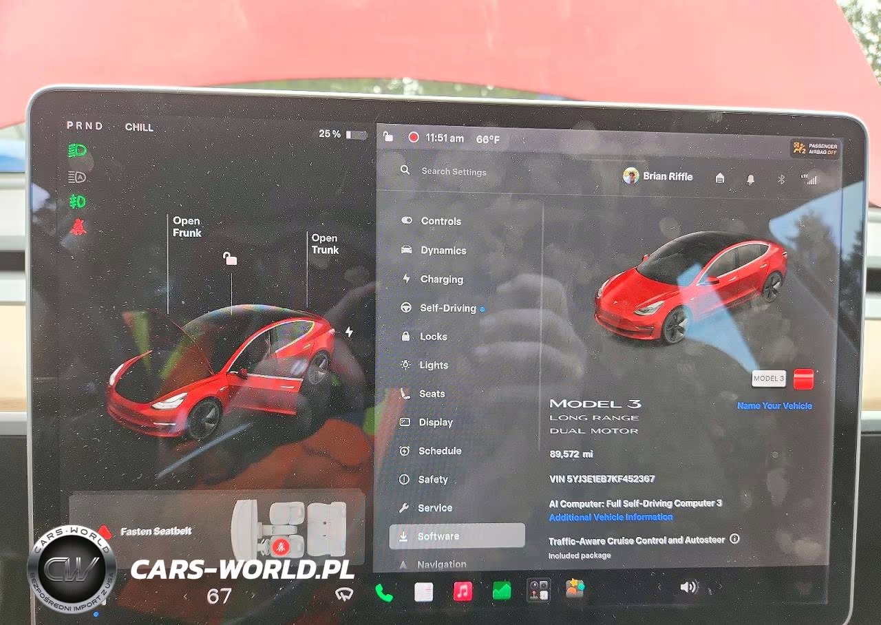2019 Tesla Model 3 VIN:5YJ3E1EB7KF452367 - 9