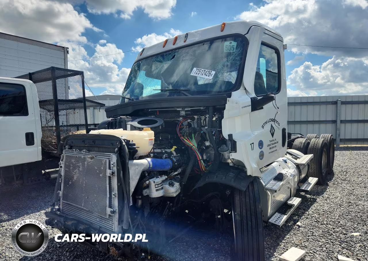 2026 Freightliner Cascadia 116 Semi Truck