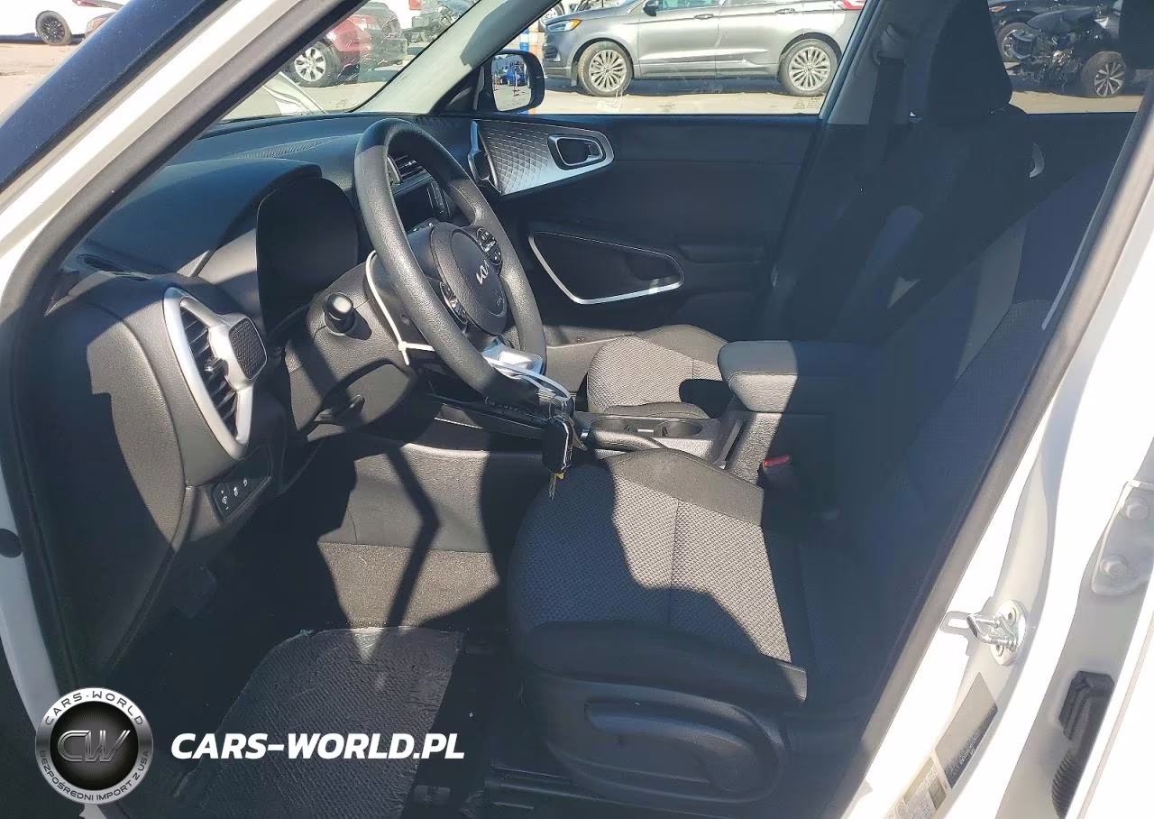 2025 Kia Soul Lx VIN:KNDJ23AU4S7262227 - 7