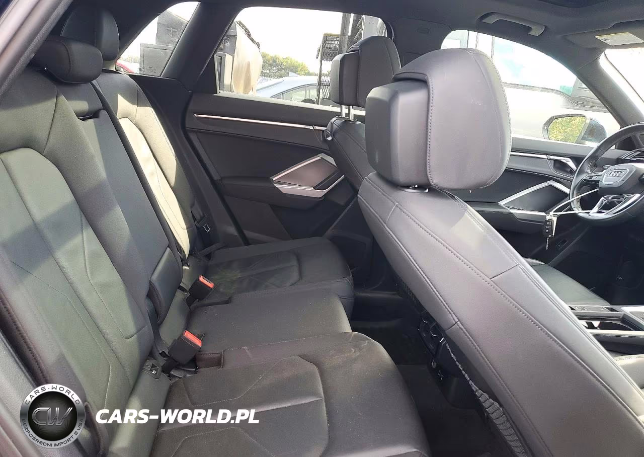 2020 Audi Q3 Premium VIN:WA1AECF35L1091008 - 11