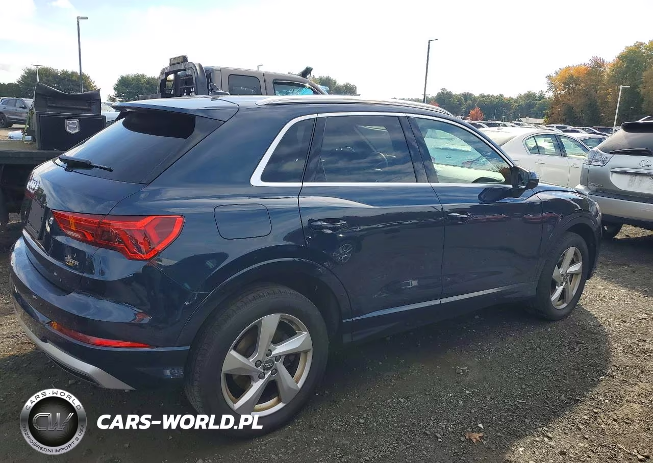2020 Audi Q3 Premium VIN:WA1AECF35L1091008 - 3