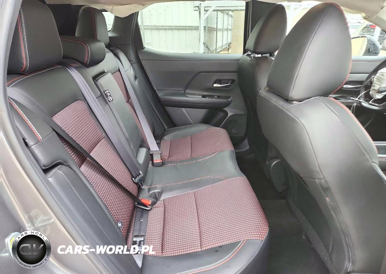 2026 Nissan Kicks Sr VIN:3N8AP6DA6TL399532 - 10