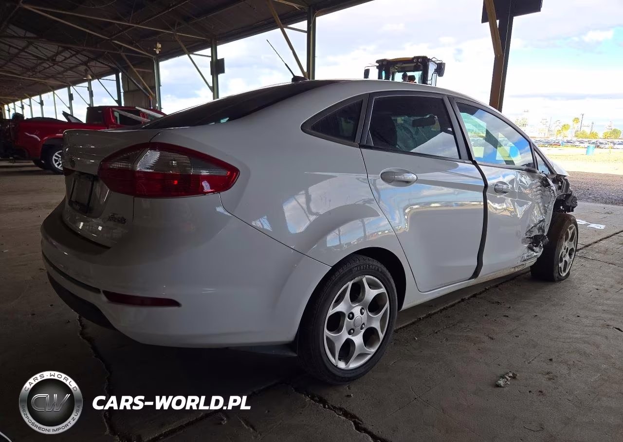 2019 Ford Fiesta S VIN:3FADP4AJ6KM105059 - 3