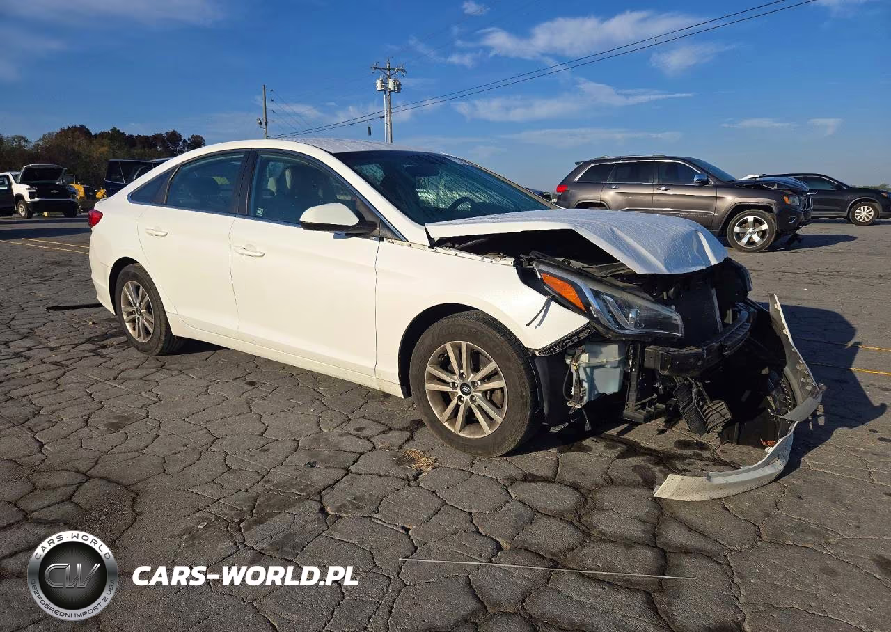 2015 Hyundai Sonata Se VIN:5NPE24AF2FH172150 - 4