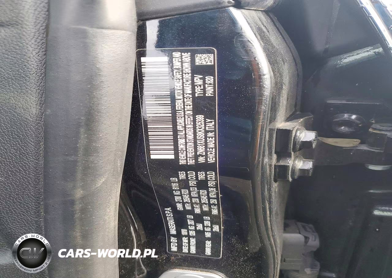 2019 Maserati Levante Sport VIN:ZN661XUS8KX325399 - 13