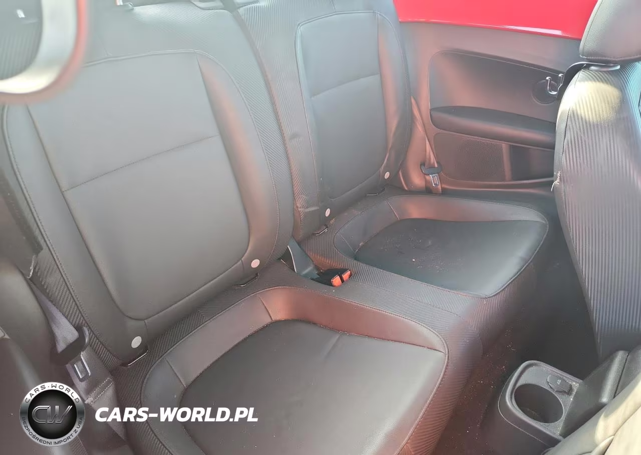 2013 Volkswagen Beetle VIN:3VWJP7AT8DM679968 - 10