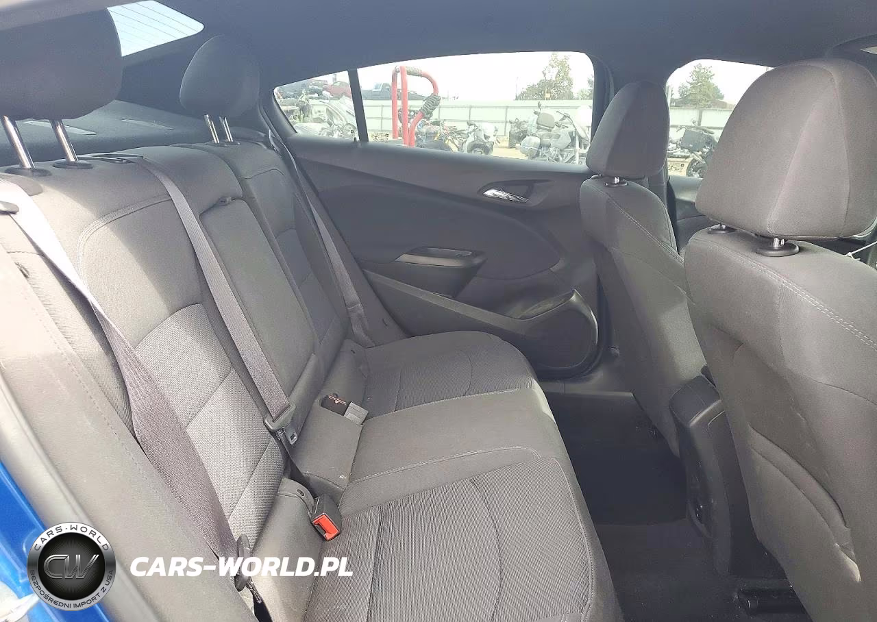 2017 Chevrolet Cruze Lt VIN:1G1BE5SM2H7186420 - 10