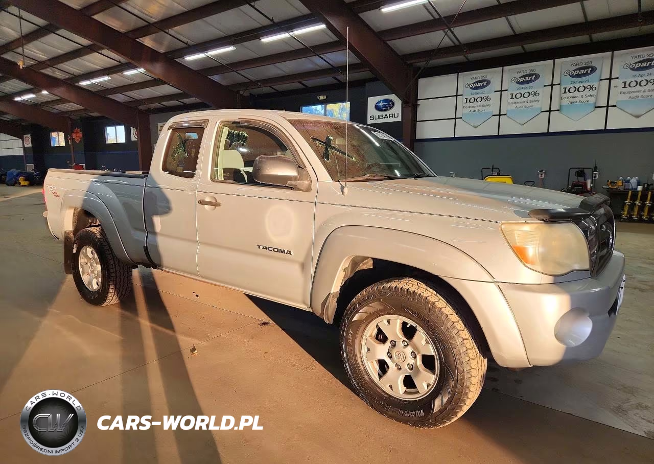 2007 Toyota Tacoma V6 VIN:5TEUU42NX7Z390931 - 4