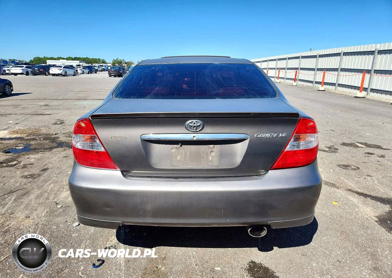 2004 Toyota Camry Le VIN:4T1BE32KX4U882962 - 6