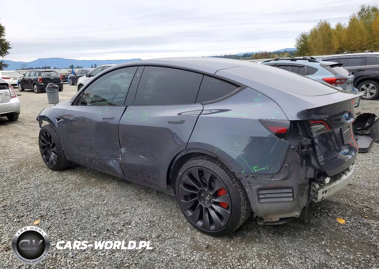 2022 Tesla Model Y VIN:7SAYGDEF2NF544580 - 2