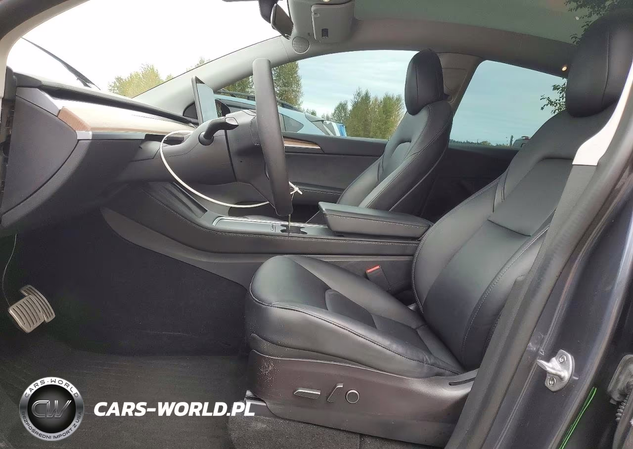 2022 Tesla Model Y VIN:7SAYGDEF2NF544580 - 7