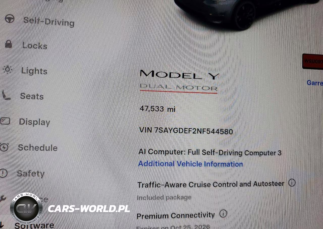 2022 Tesla Model Y VIN:7SAYGDEF2NF544580 - 9