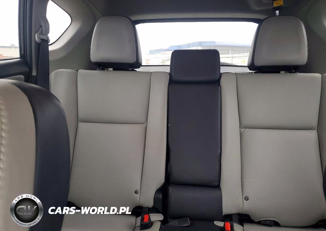 2018 Toyota Rav4 Limited VIN:2T3YFREV5JW473304 - 10