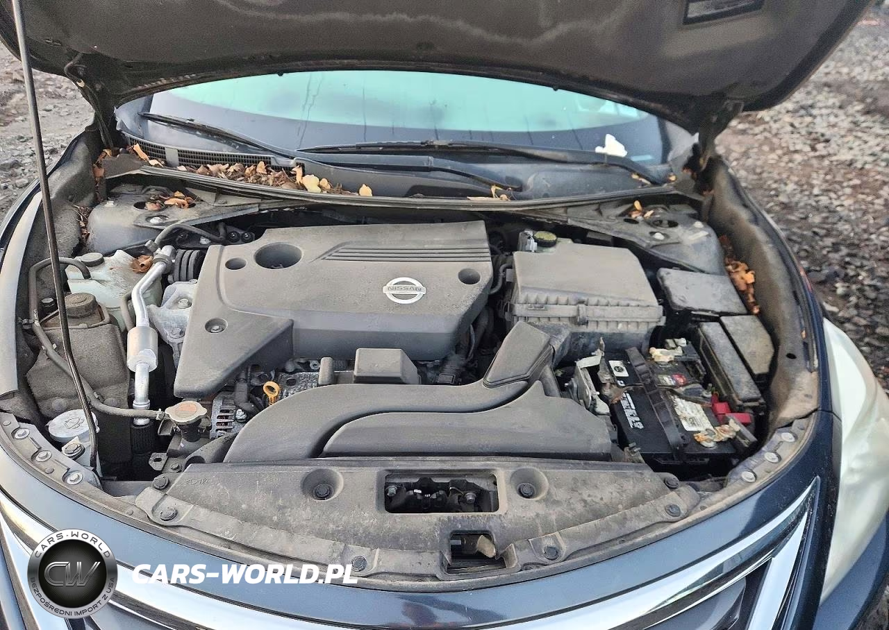 2015 Nissan Altima 2.5 S VIN:1N4AL3AP0FN886542 - 11