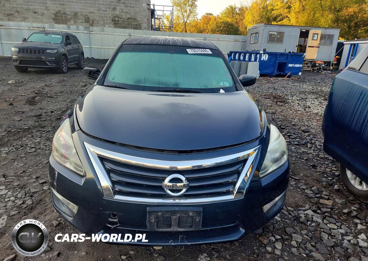 2015 Nissan Altima 2.5 S VIN:1N4AL3AP0FN886542 - 5