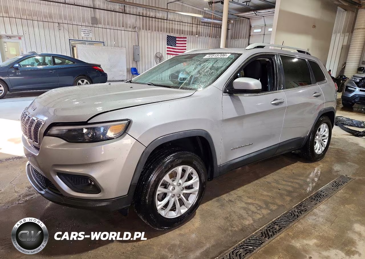 2019 Jeep Cherokee Latitude – zdjęcie 1 z 14