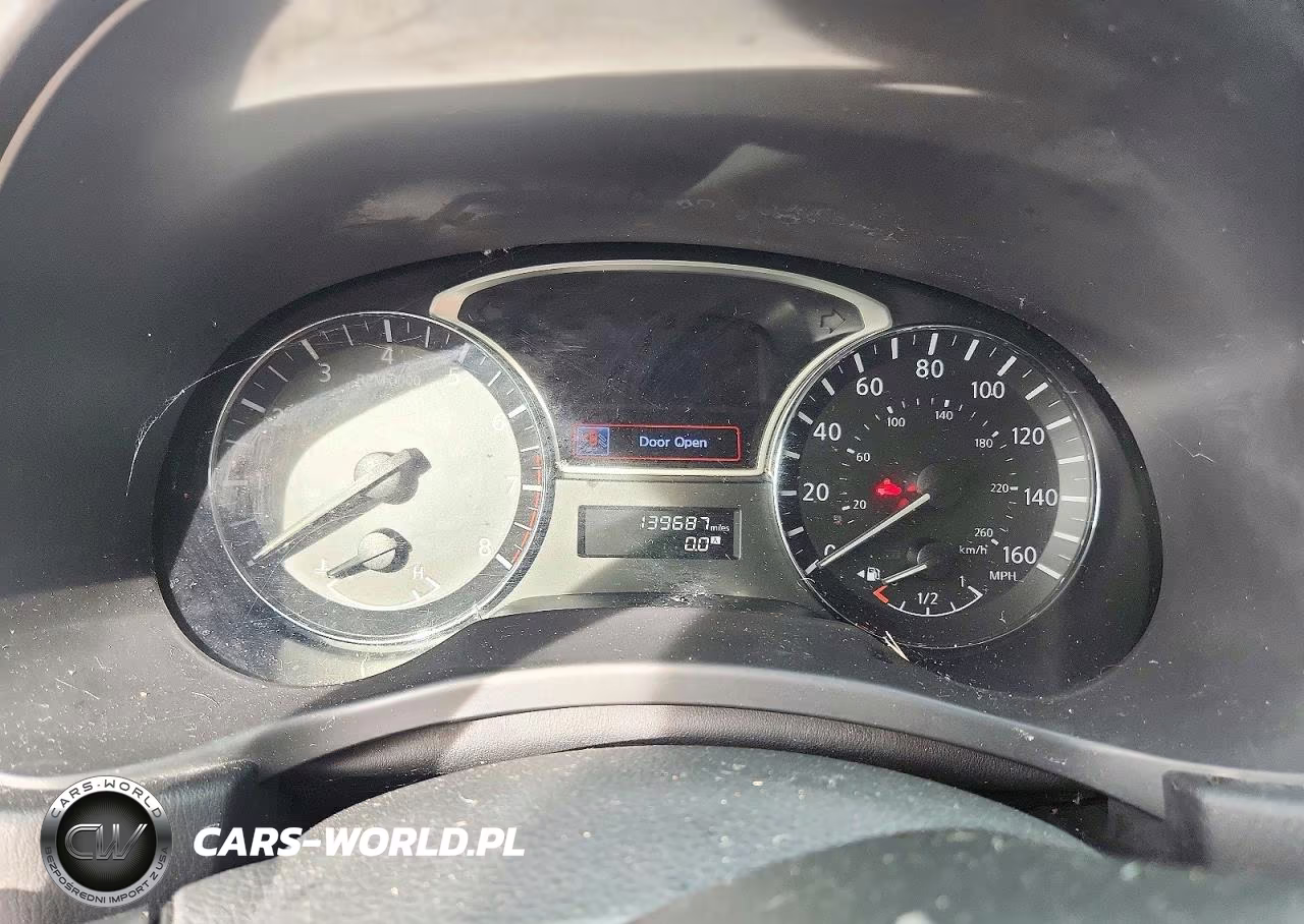 2014 Nissan Pathfinder S VIN:5N1AR2MM7EC612197 - 9