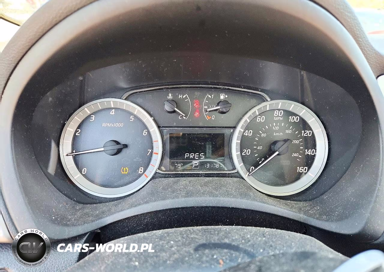 2015 Nissan Sentra Sr VIN:3N1AB7AP4FY230550 - 9