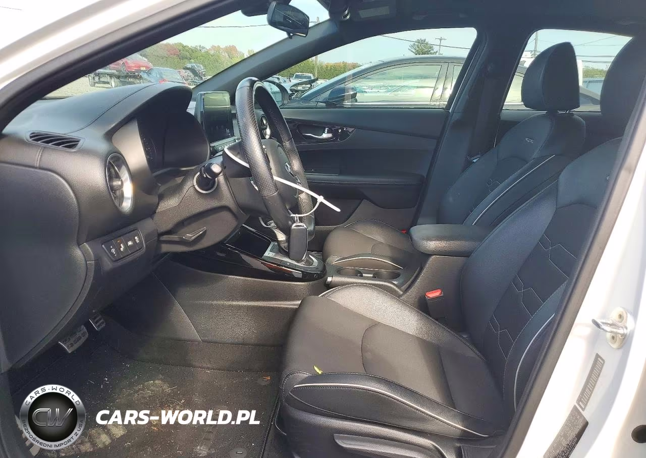 2020 Kia Forte Gt Line VIN:3KPF34AD3LE150089 - 7