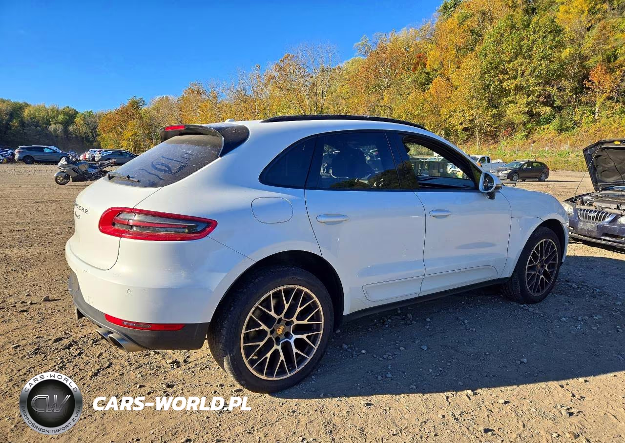 2016 Porsche Macan S VIN:WP1AB2A50GLB54767 - 3