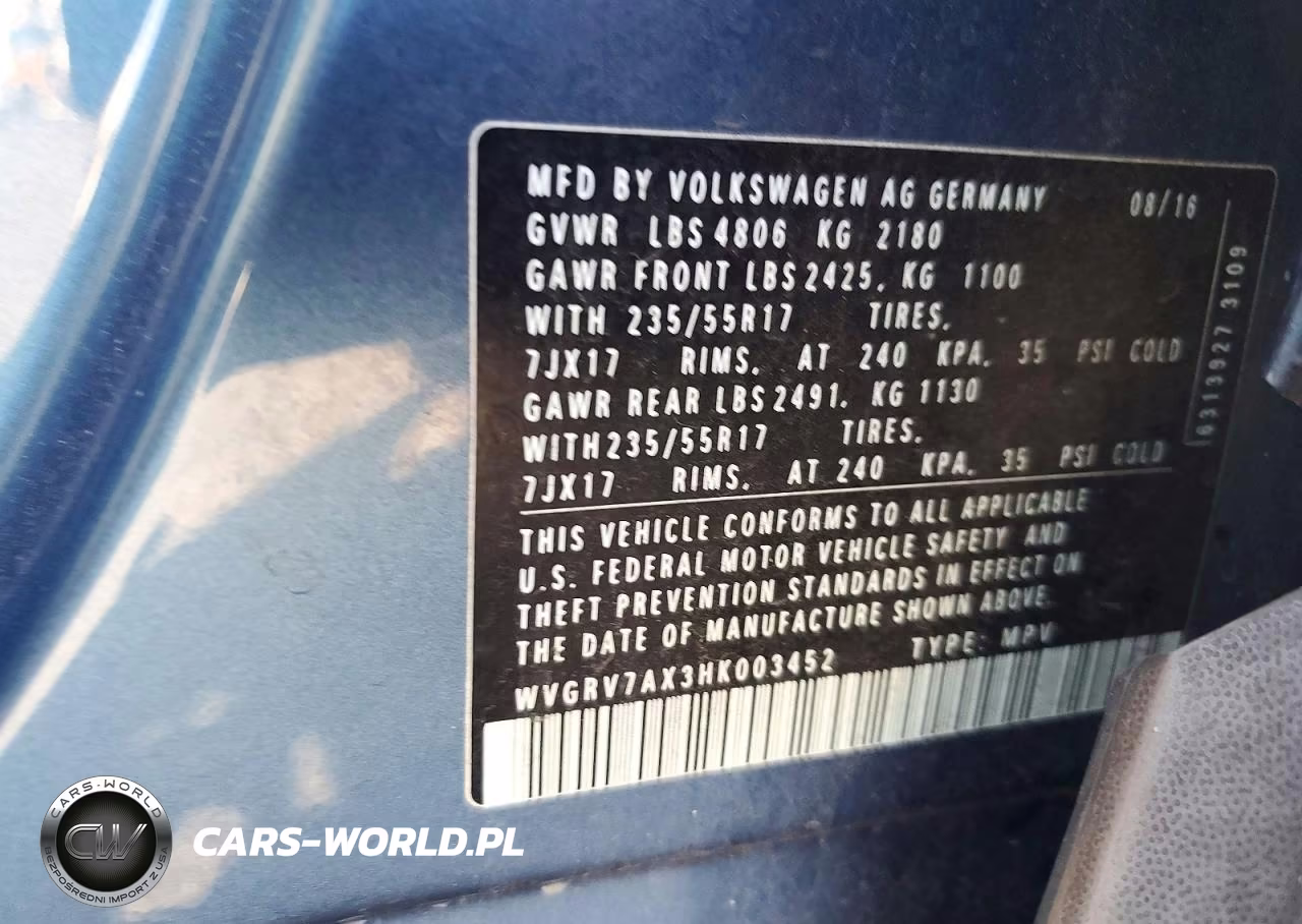 2017 Volkswagen Tiguan Wolfsburg VIN:WVGRV7AX3HK003452 - 13