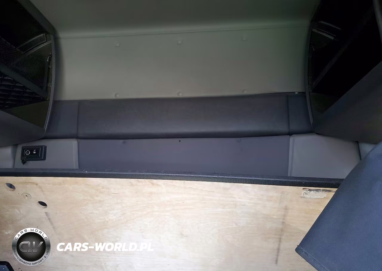 2018 International Lt625 Semi Truck VIN:3HSDZTZR8JN331015 - 10