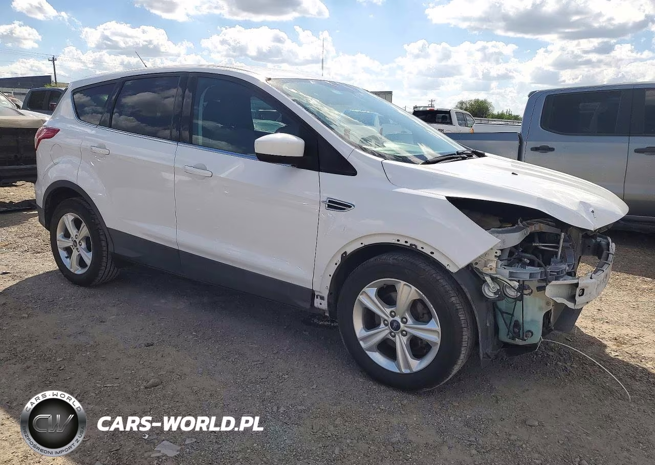2015 Ford Escape Se VIN:1FMCU0G75FUC42350 - 4