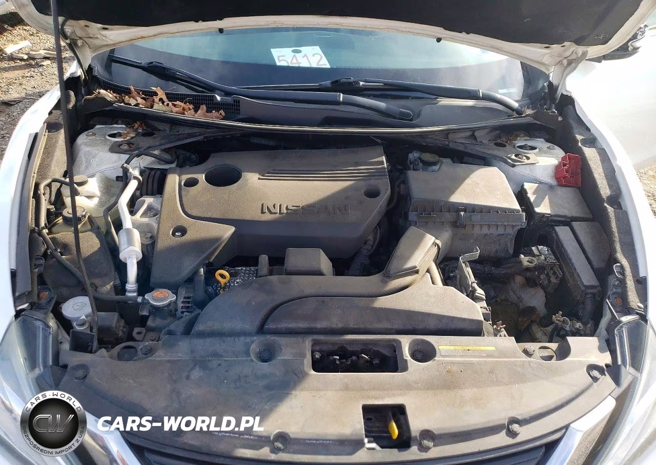 2018 Nissan Altima 2.5 VIN:1N4AL3AP9JC175006 - 11