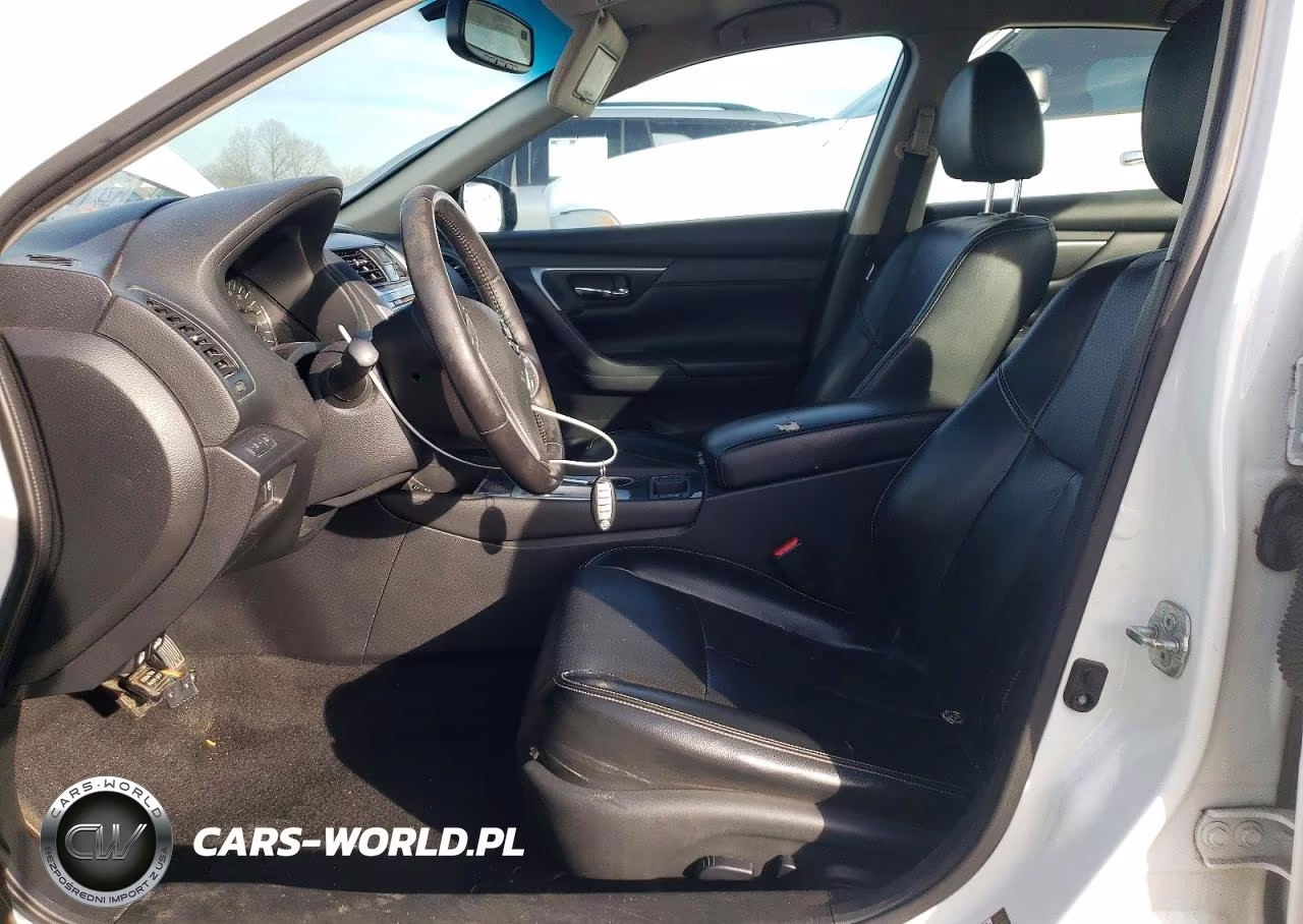 2018 Nissan Altima 2.5 VIN:1N4AL3AP9JC175006 - 7