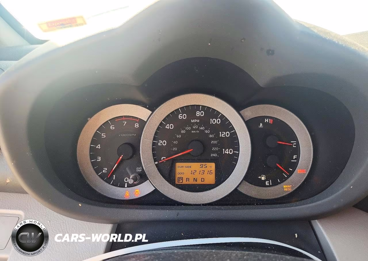 2008 Toyota Rav4 Base VIN:JTMBK33V385051647 - 9
