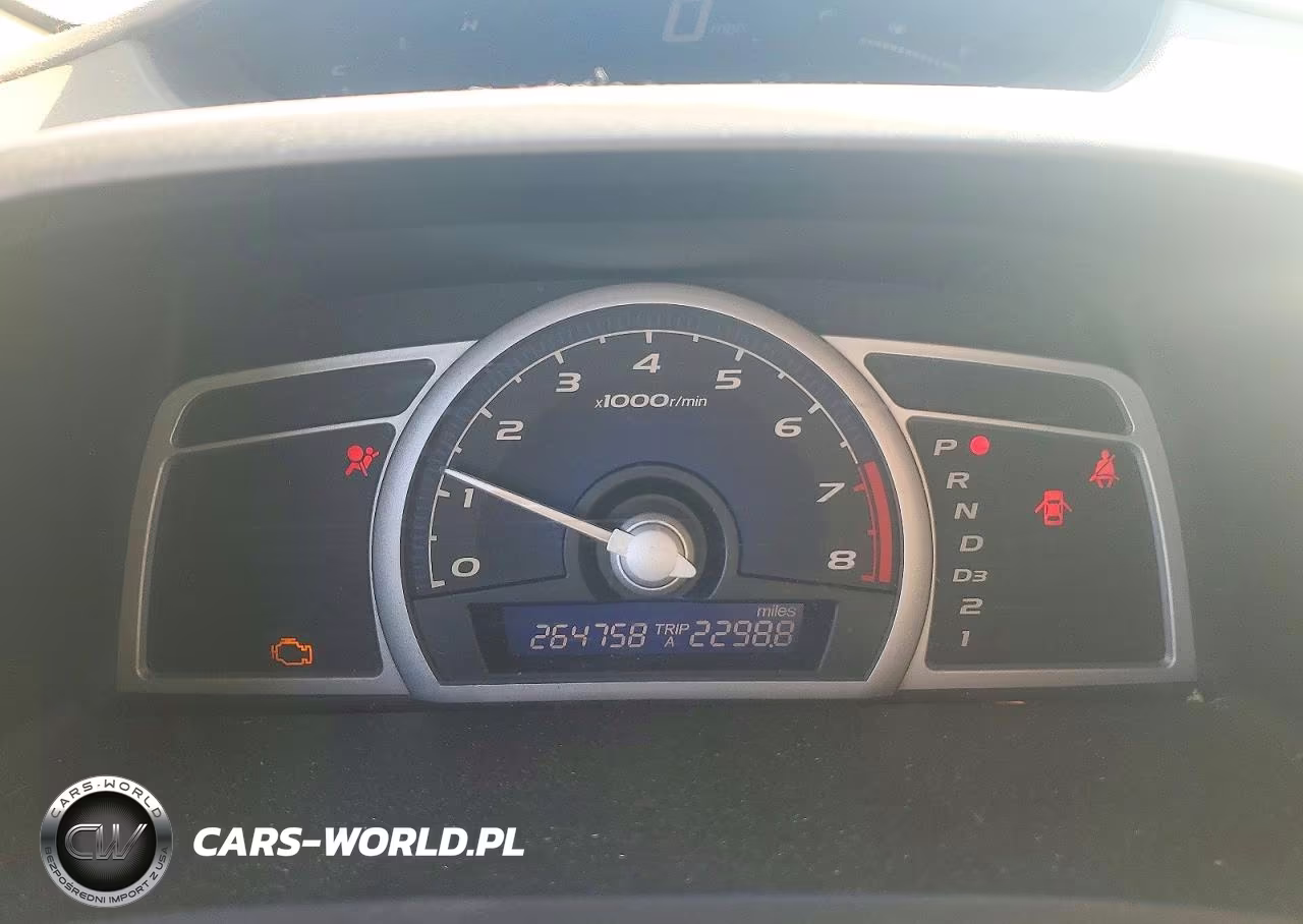 2007 Honda Civic Lx VIN:2HGFG12627H532130 - 9