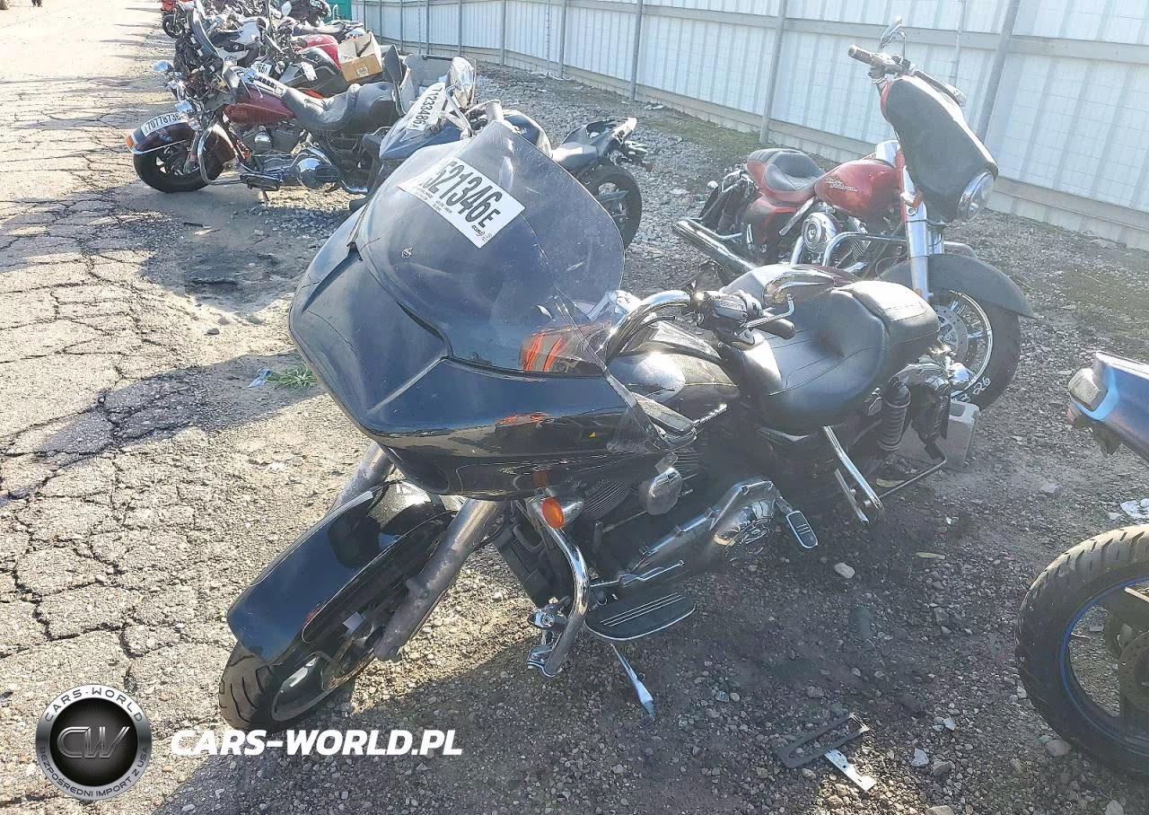 2016 Harley-Davidson Fltrxs Road Glide Special VIN:1HD1KTM12GB648410 - 3