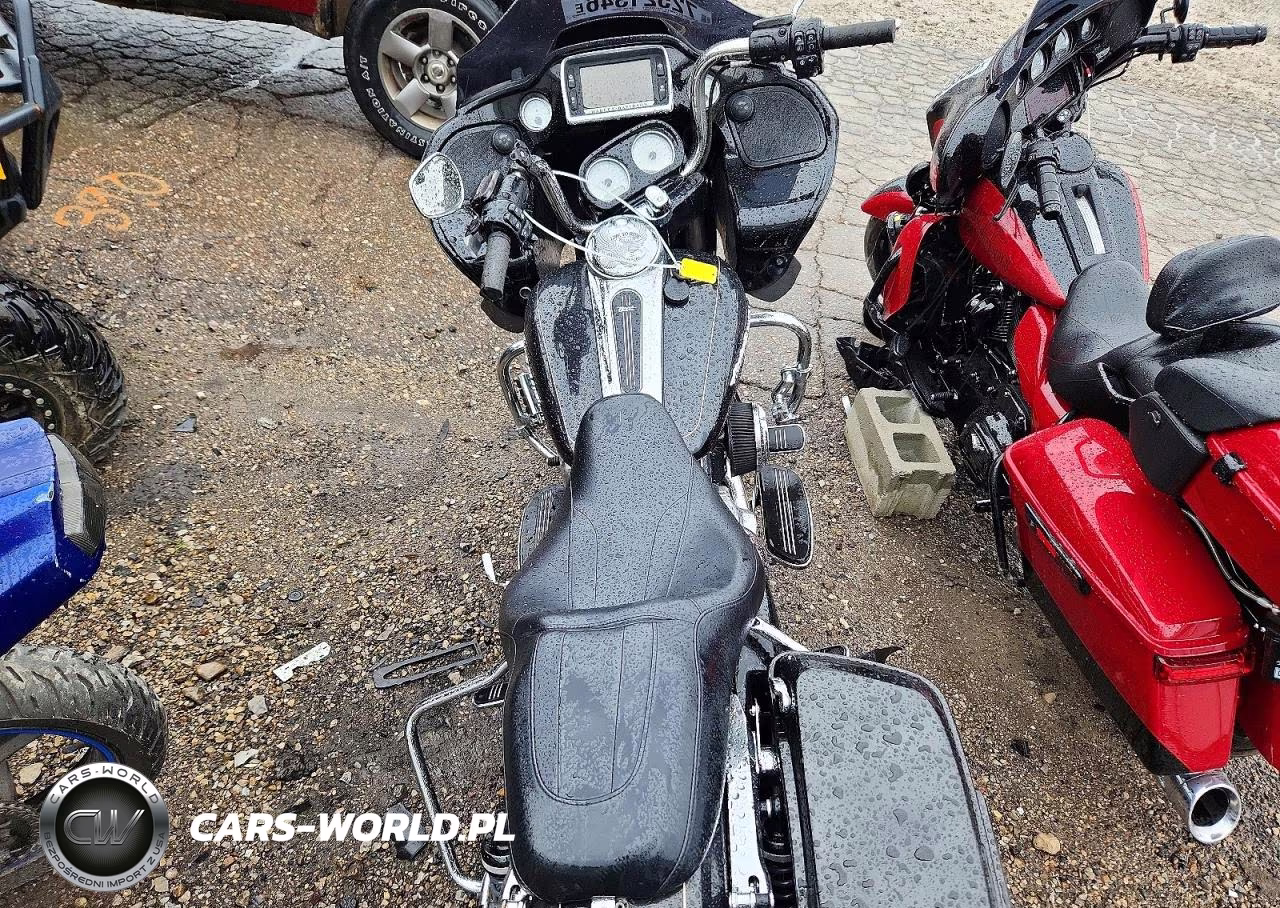 2016 Harley-Davidson Fltrxs Road Glide Special VIN:1HD1KTM12GB648410 - 6