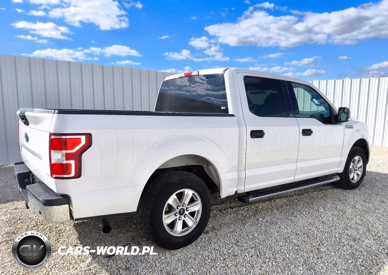 2018 Ford F150 Supercrew VIN:1FTEW1C55JFA47119 - 3