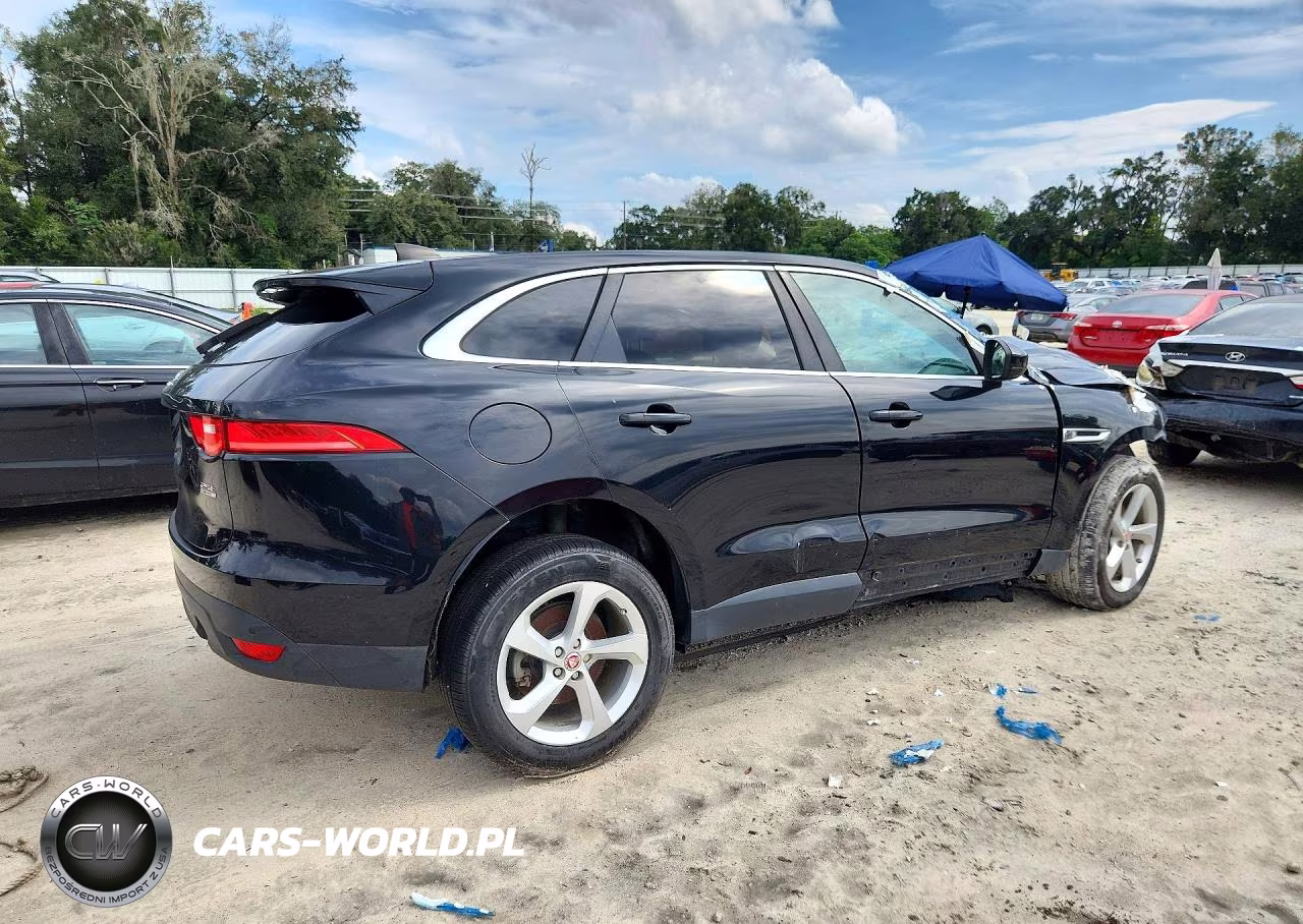 2020 Jaguar F-Pace Premium VIN:SADCJ2FX0LA640352 - 3