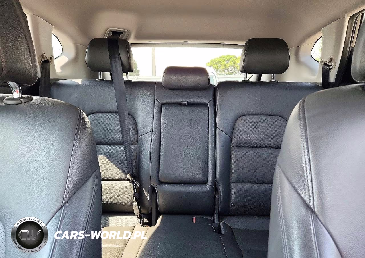 2016 Hyundai Tucson Limited VIN:KM8J33A26GU122602 - 10