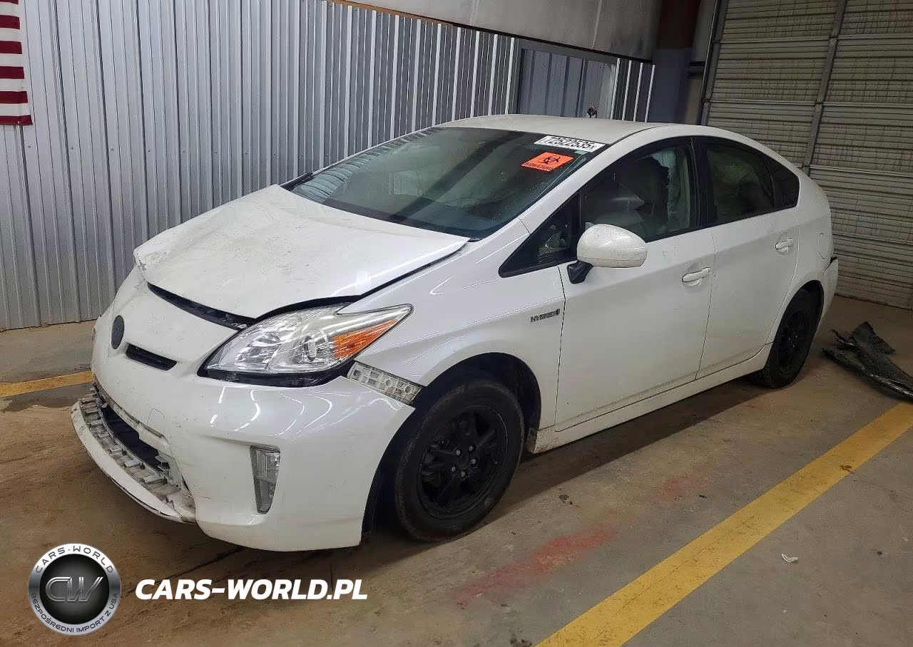2015 Toyota Prius Four – zdjęcie 1 z 12