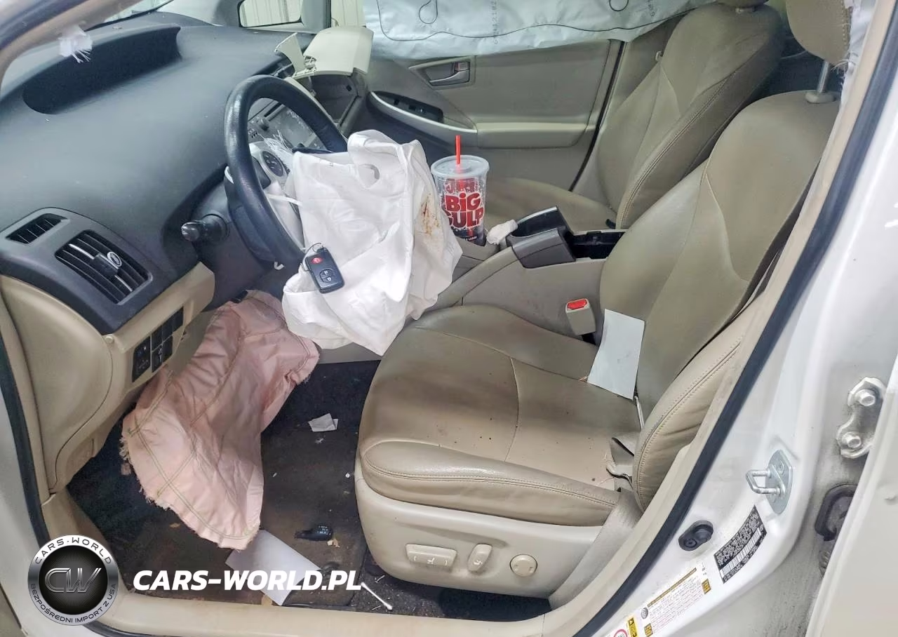 2015 Toyota Prius Four VIN:JTDKN3DU3F1920099 - 7