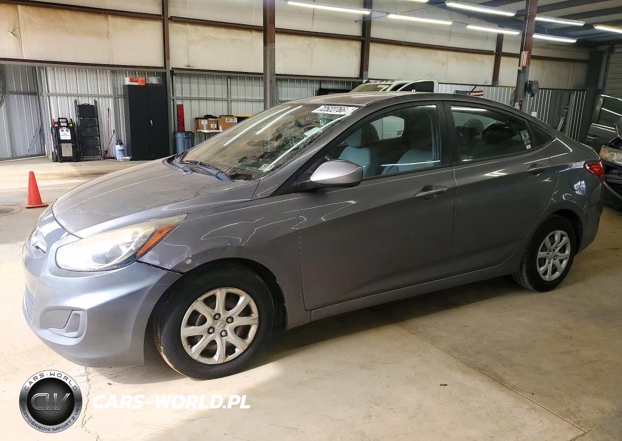 2014 Hyundai Accent Gls VIN:KMHCT4AE2EU638803 - 1