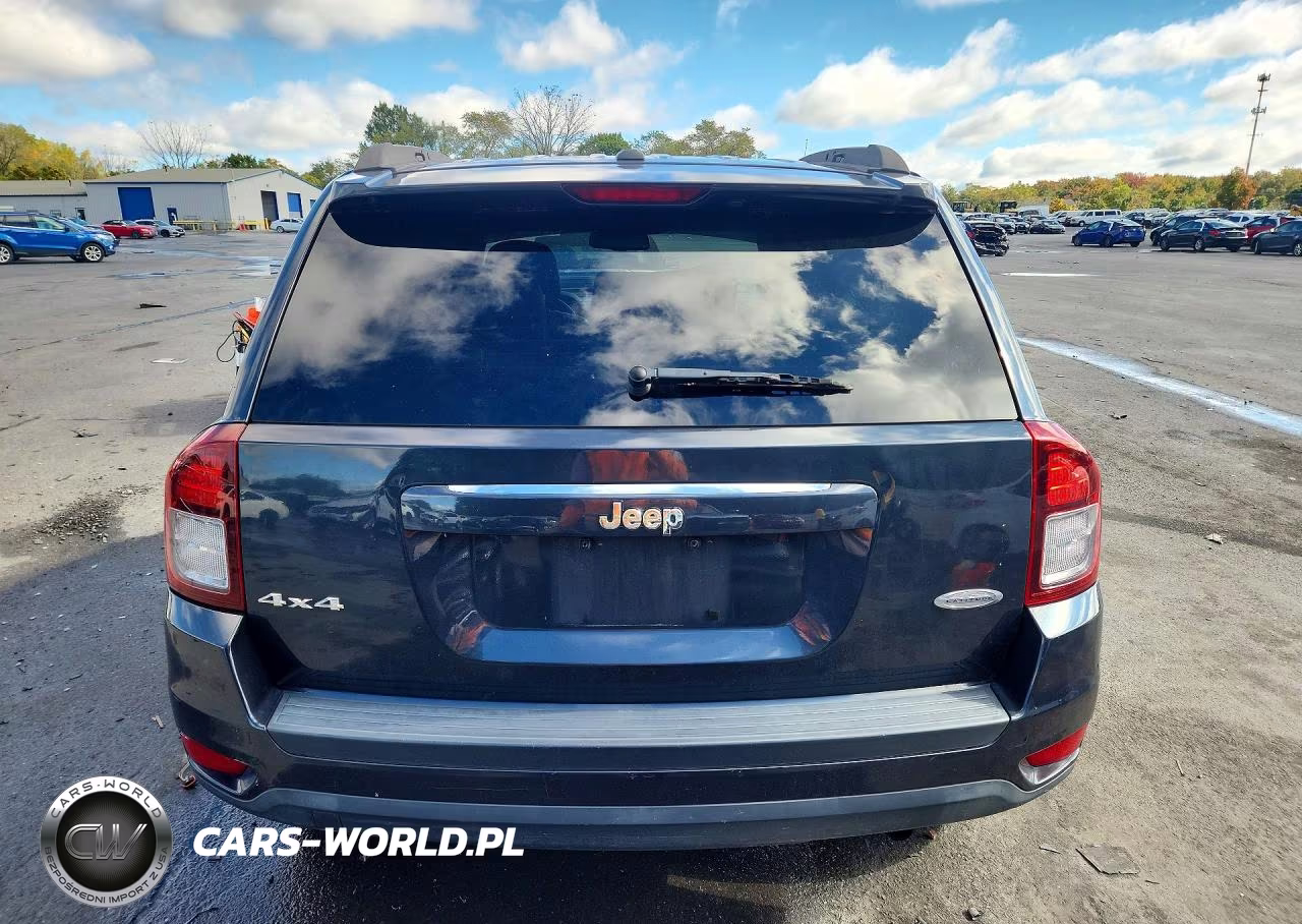 2014 Jeep Compass Latitude VIN:1C4NJDEB3ED827303 - 6