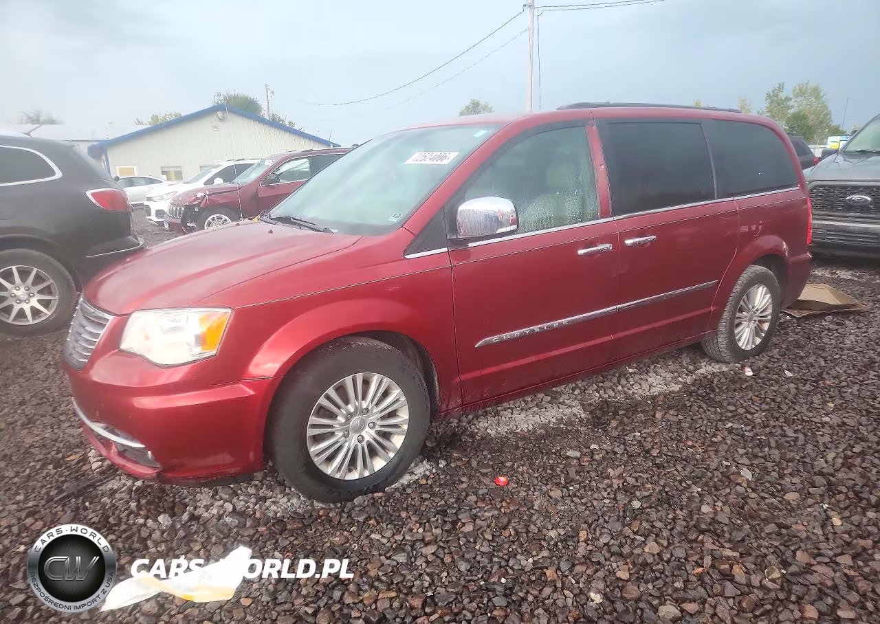 2015 Chrysler Town & Country Touring L