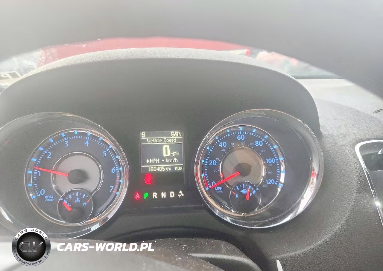 2015 Chrysler Town & Country Touring L VIN:2C4RC1CG3FR554869 - 9