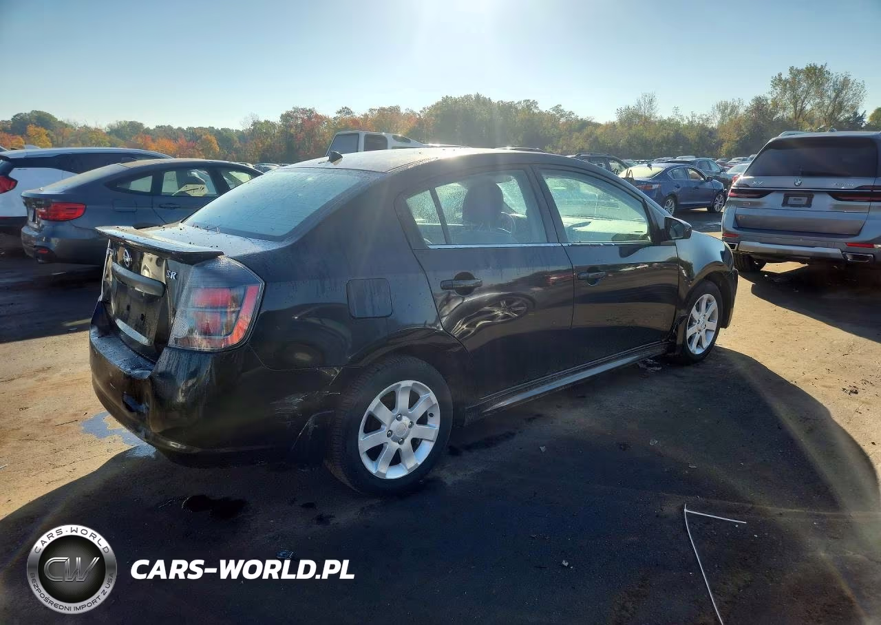 2010 Nissan Sentra 2.0 VIN:3N1AB6AP3AL670145 - 3