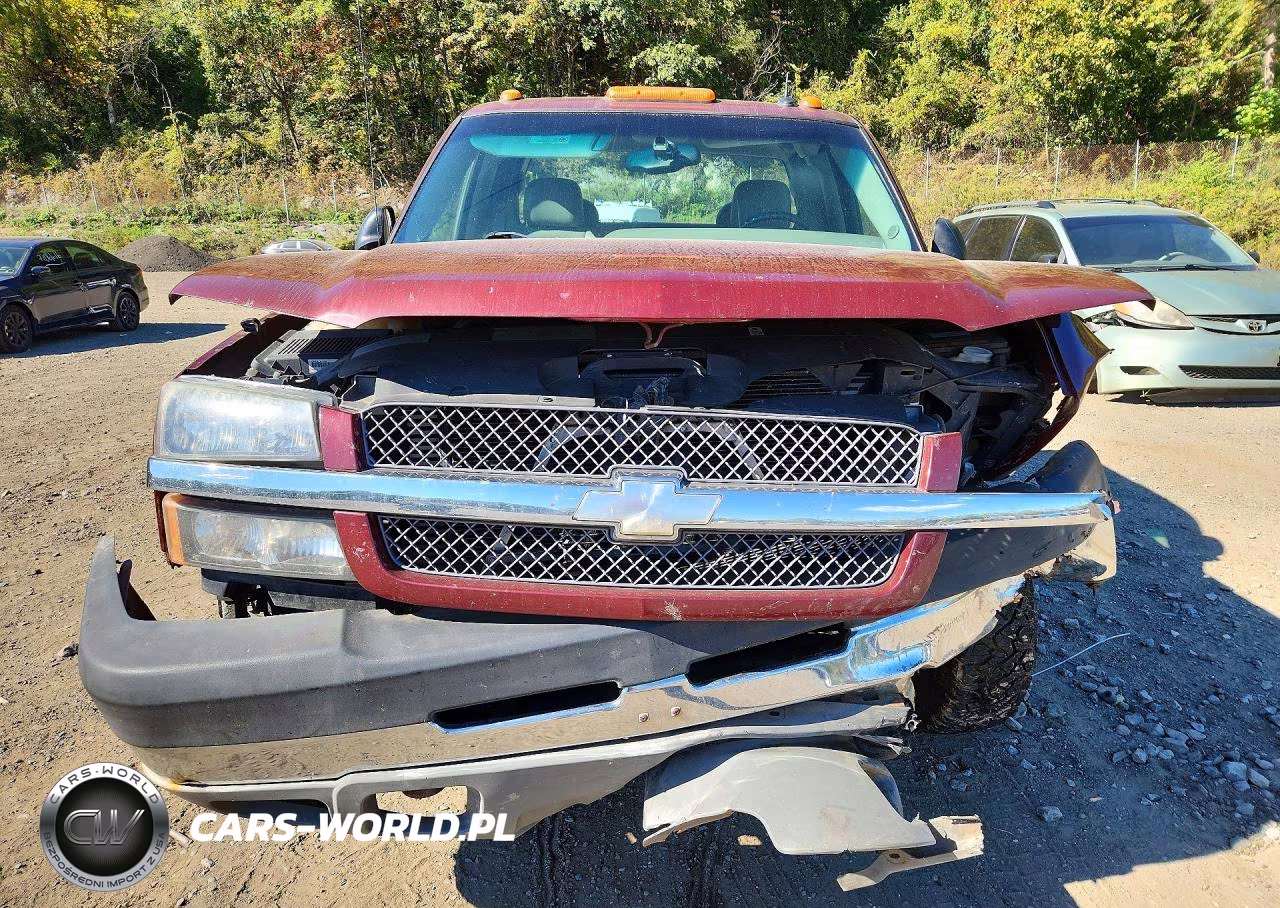 2003 Chevrolet Silverado K2500 Heavy Duty VIN:1GCHK29103E123728 - 5