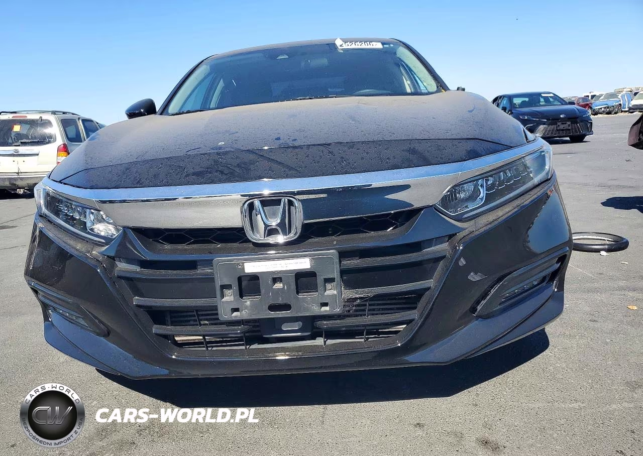 2018 Honda Accord Ex VIN:1HGCV1F4XJA013575 - 5